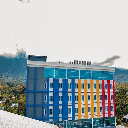 Hotel Horison Sentani à Nefaar Extérieur photo