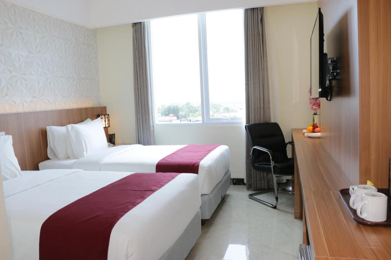 Hotel Horison Sentani à Nefaar Extérieur photo