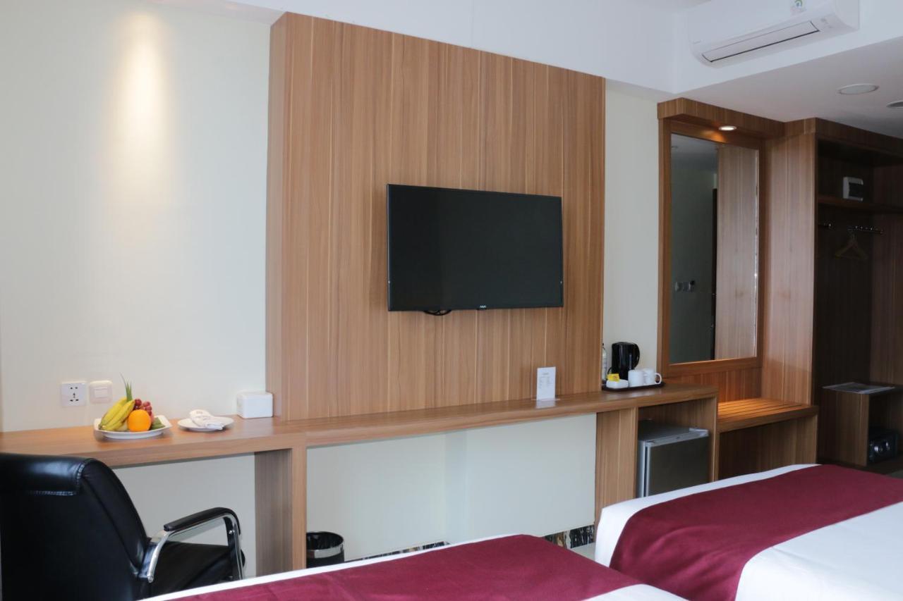 Hotel Horison Sentani à Nefaar Extérieur photo